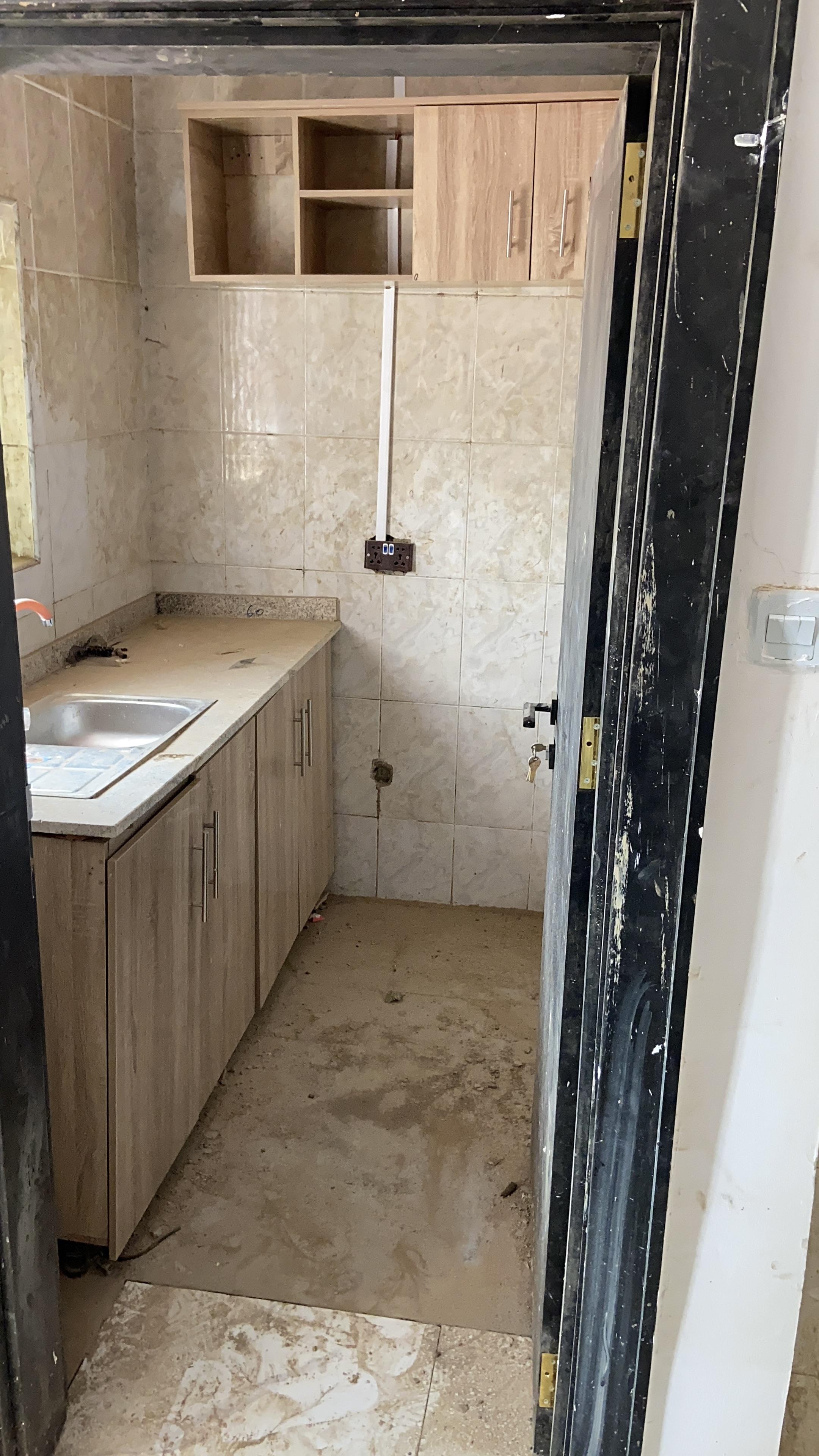 1 bedroom flat (Unit 2)